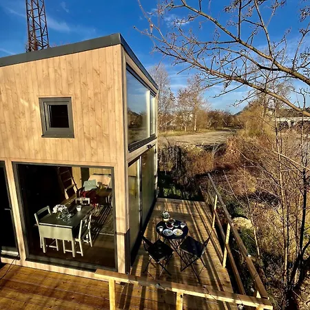 Ella, River Terrace, Free Parking 度假居 *